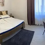 アパート Newly Renovated 2 Downtown
