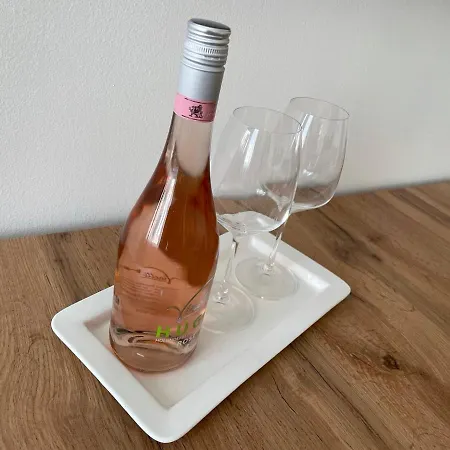 Appartement Newly Renovated 2 Downtown