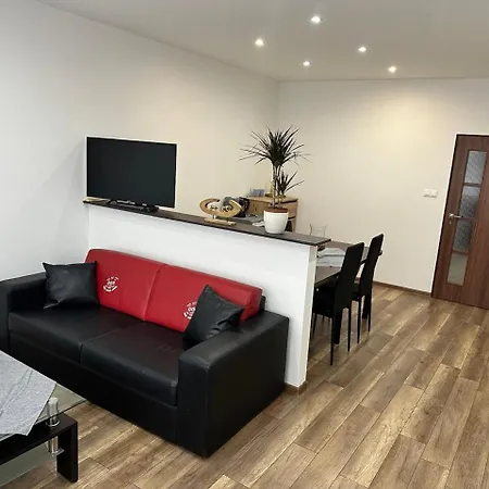 Apartment Newly Renovated 2 Downtown *